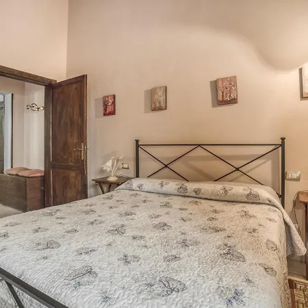 Semesterbostad Secluded Holiday In With Swimming Pool *